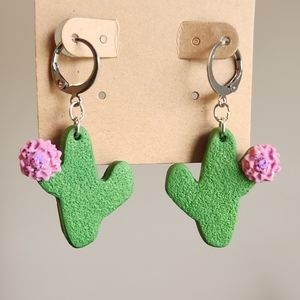 Cactus Clay Leverback Dangle Earrings 🌵
